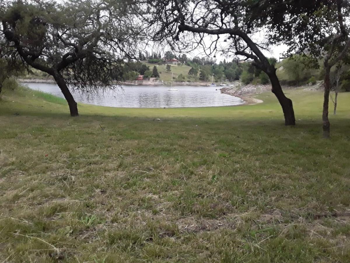 Peperina Lago Los Molinos Villa Ciudad de America Exterior foto